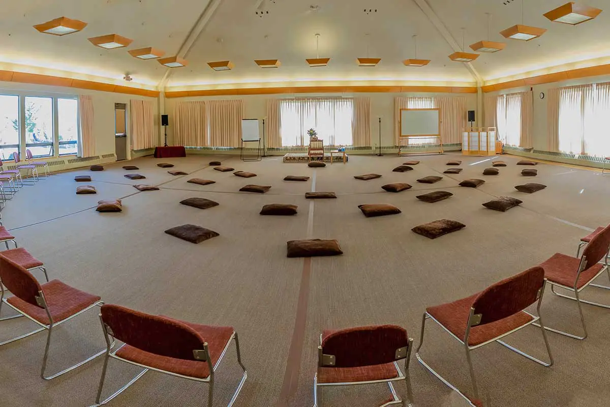 16-conference-center-interior-california Meeting hall